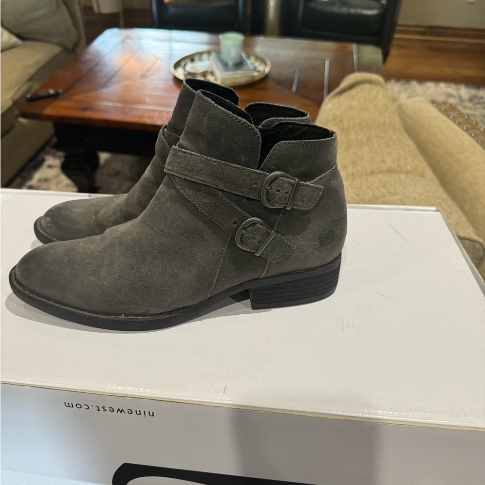 Born boots
